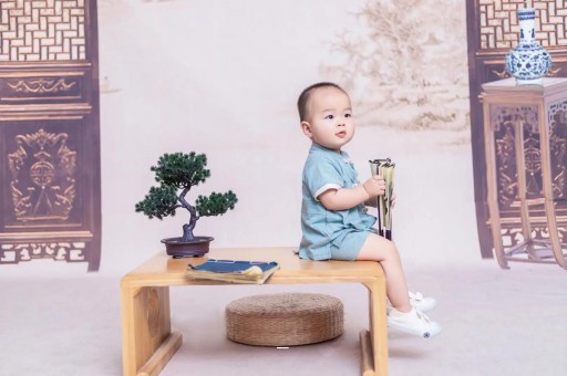 咸阳四个月宝宝可以坐着吗